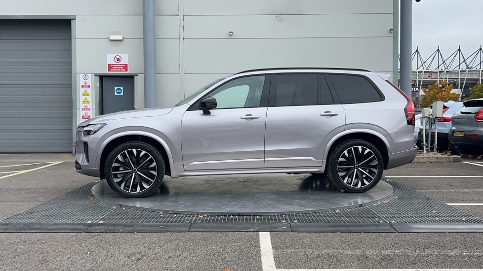 Used Volvo XC90 2025 for sale - 76140459: Photo 8