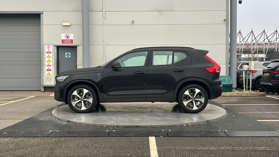 Used Volvo XC40 2025 for sale - 76872326: Photo 8