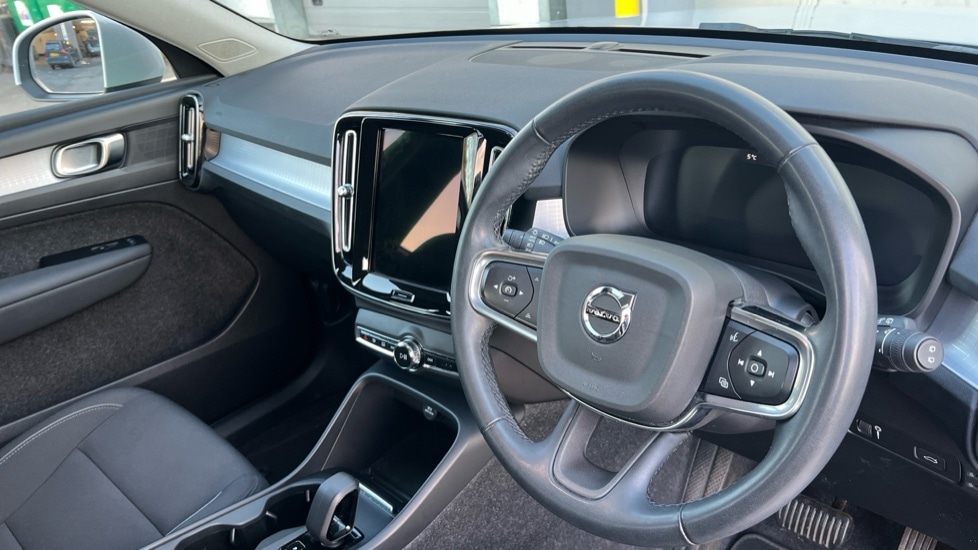 Used Volvo XC40 2021 for sale - 77164141: Photo 5