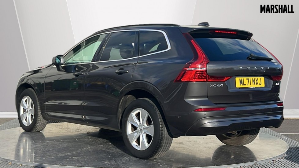 Used Volvo XC60 2021 for sale - 76458927: Photo 2