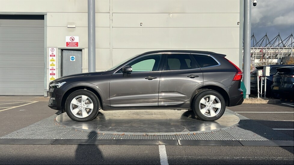 Used Volvo XC60 2021 for sale - 76458927: Photo 8