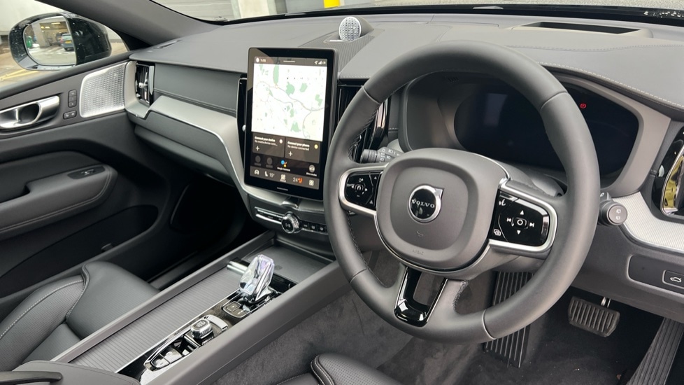 Used Volvo XC60 2025 for sale - 77239500: Photo 5