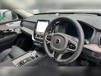 Used Volvo XC90 2025 for sale - 77333198: Photo