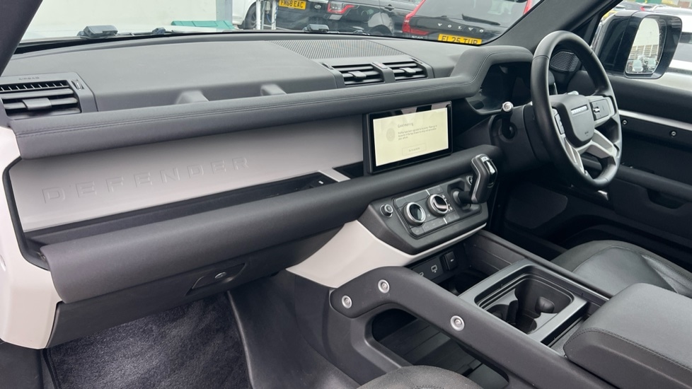 Used Land Rover Defender 2020 for sale - 77025477: Photo 9