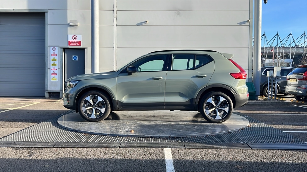 Used Volvo XC40 2025 for sale - 76872802: Photo 8