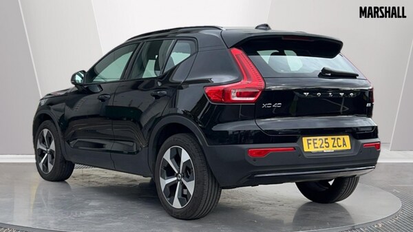 Used Volvo XC40 2025 for sale - 76155027: Photo 2