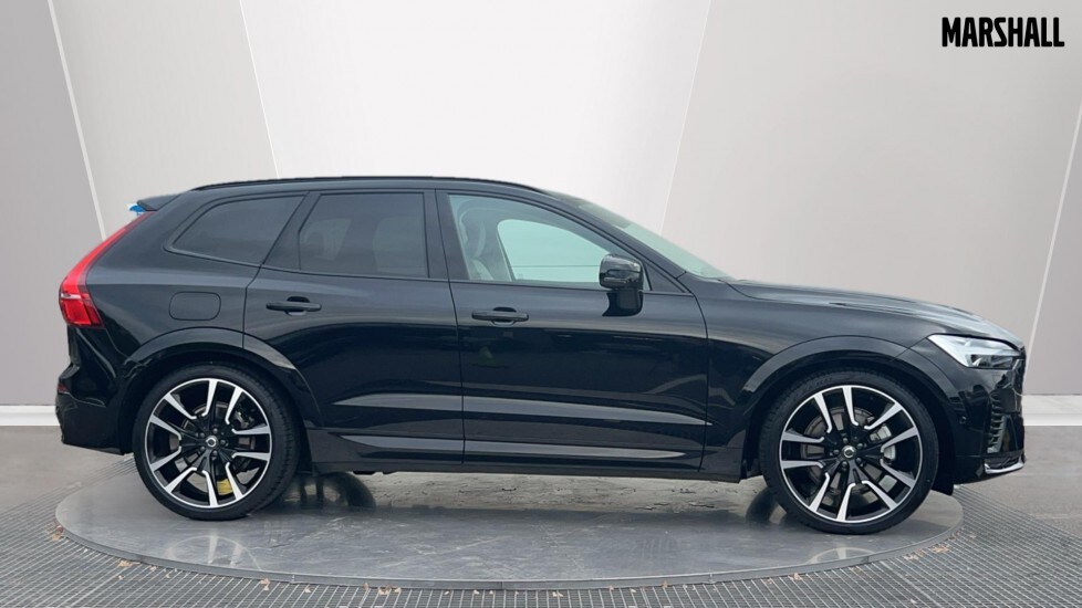 Used Volvo XC60 2025 for sale - 76112267: Photo 3