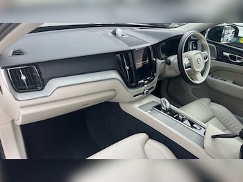 Used Volvo XC60 2025 for sale - 76112267: Photo 4