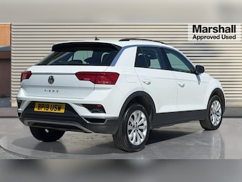 Used Volkswagen T-Roc 2019 for sale - 75481096: Photo