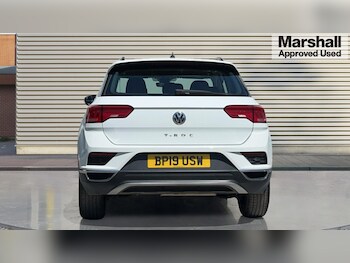 Used Volkswagen T-Roc 2019 for sale - 75481096: Photo