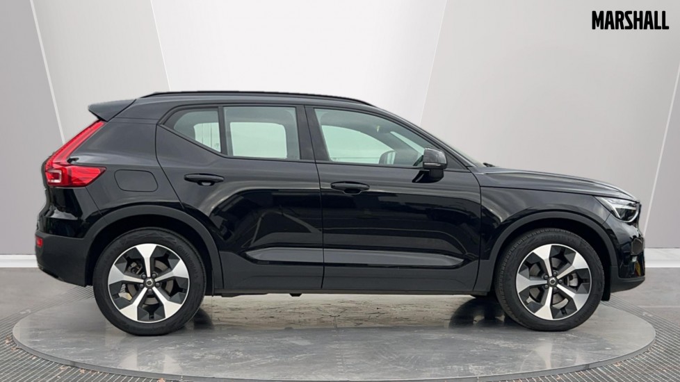 Used Volvo XC40 2024 for sale - 76597843: Photo 3