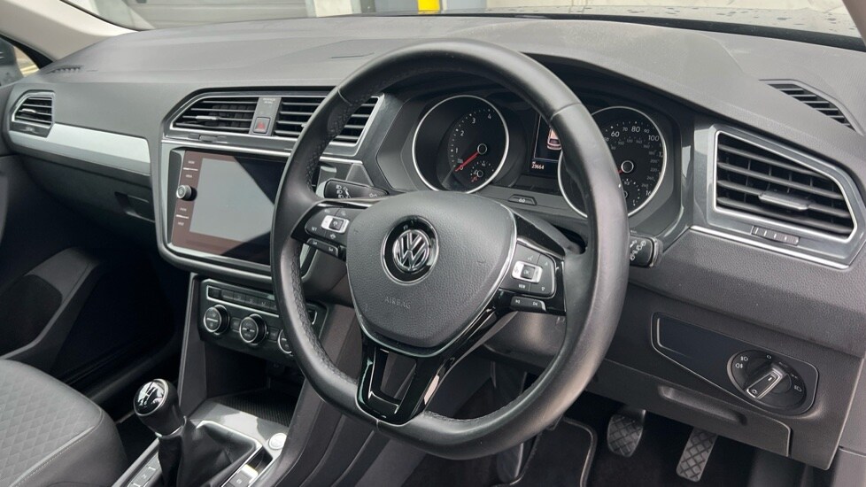 Used Volkswagen Tiguan 2019 for sale - 77485080: Photo 10