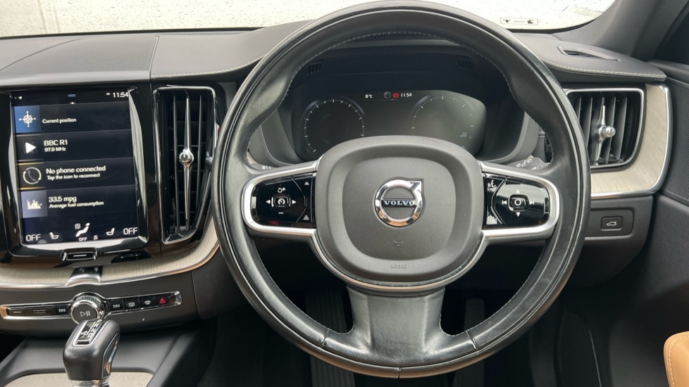 Used Volvo XC60 2018 for sale - 77638176: Photo 10