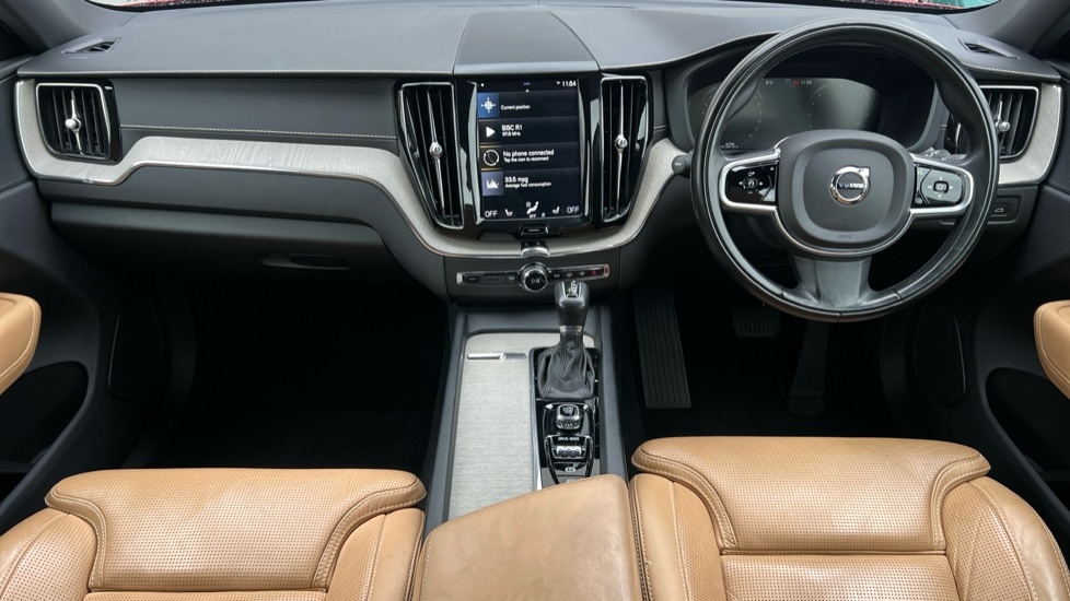 Used Volvo XC60 2018 for sale - 77638176: Photo 5