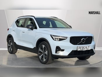 2025 - XC40 2.0 B3P Plus Dark 5dr Auto