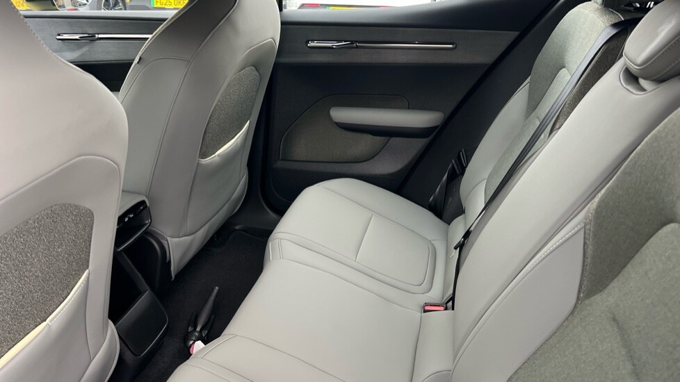 Used Volvo EX30 2025 for sale - 75775927: Photo 10