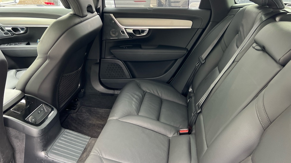Used Volvo V90 2024 for sale - 75967175: Photo 10