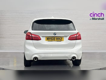 Used BMW 2 Series 2019 for sale - 76872052: Photo