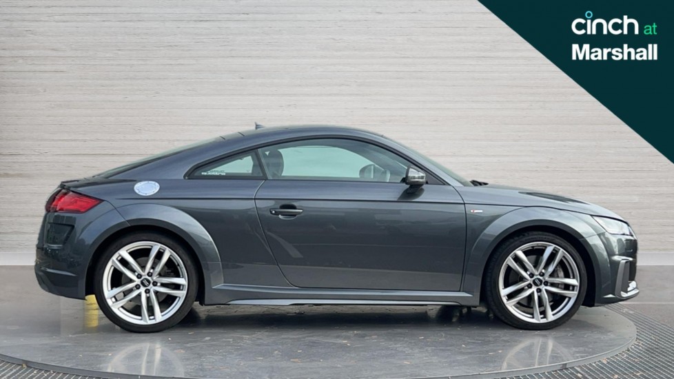 Used Audi TT 2019 for sale - 76540152: Photo 2