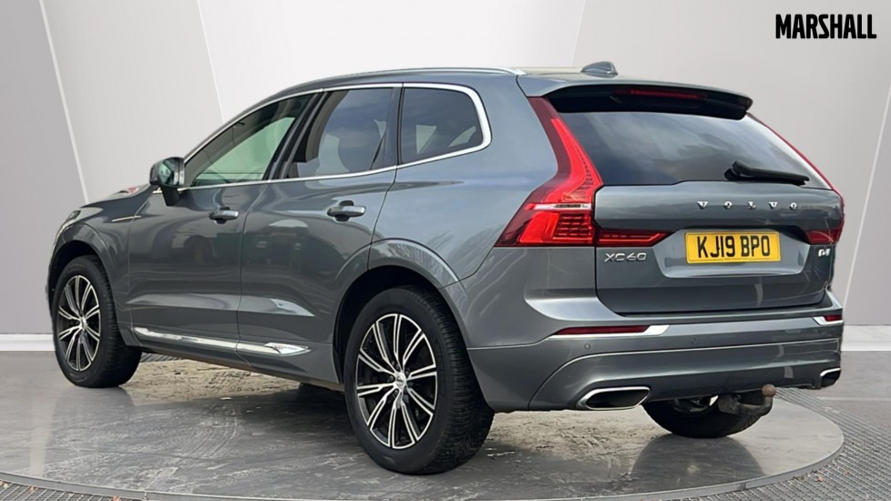 Used Volvo XC60 2019 for sale - 76459077: Photo 2