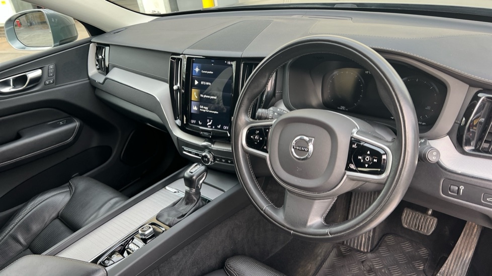 Used Volvo XC60 2019 for sale - 76459077: Photo 5
