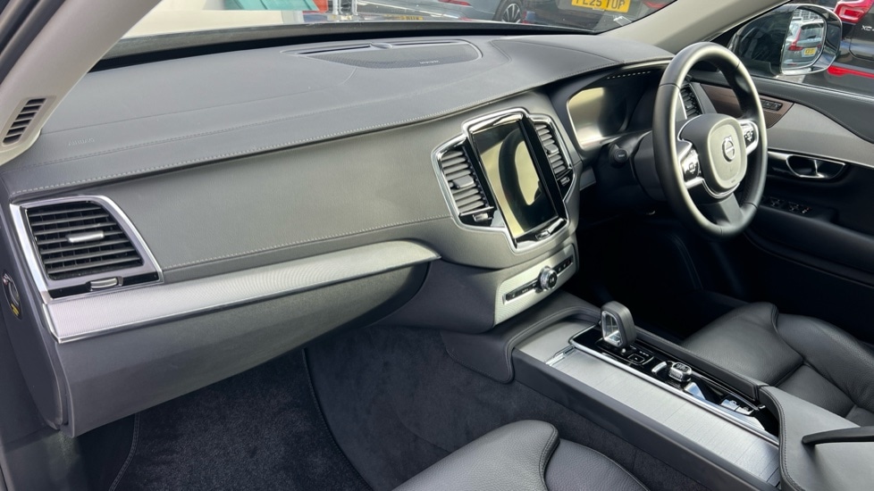 Used Volvo XC90 2024 for sale - 77244668: Photo 4