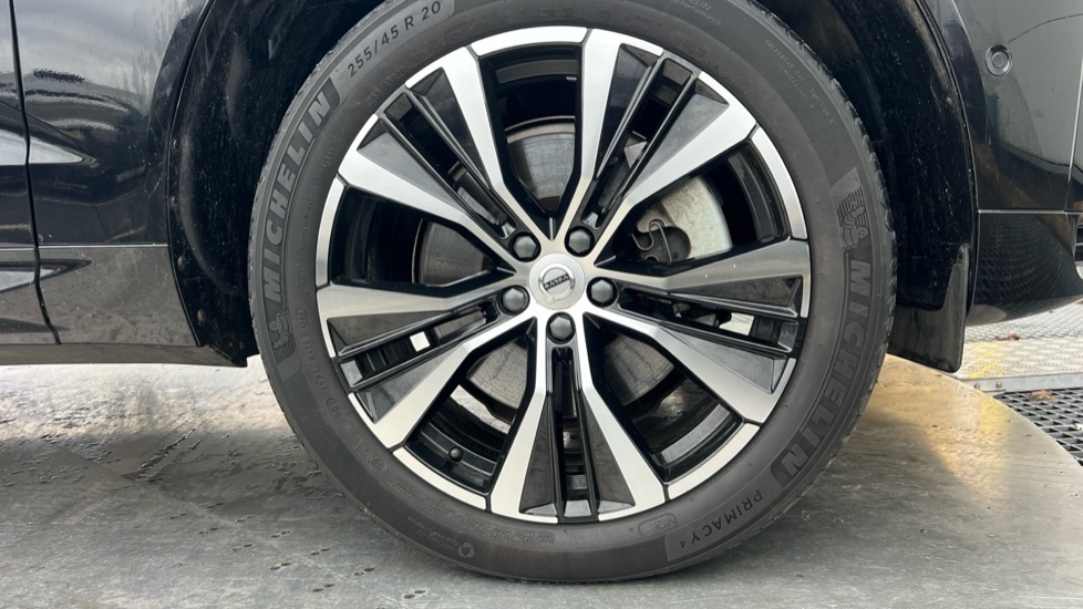 Used Volvo XC60 2023 for sale - 77592104: Photo 9