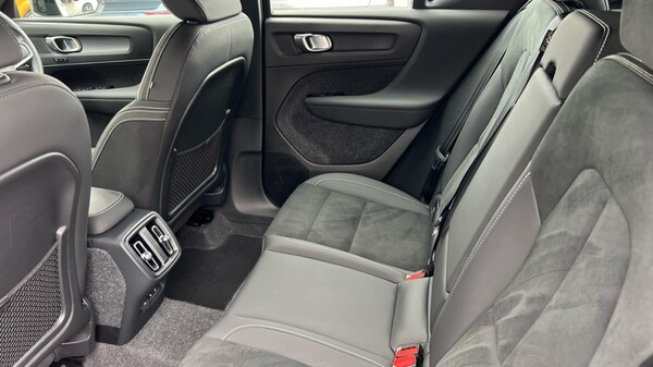 Used Volvo XC40 2025 for sale - 75495605: Photo 10