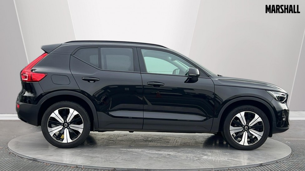 Used Volvo XC40 2023 for sale - 77638187: Photo 3