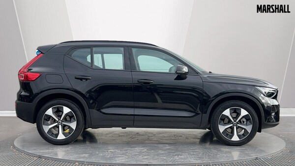 Used Volvo XC40 2025 for sale - 76092116: Photo 3
