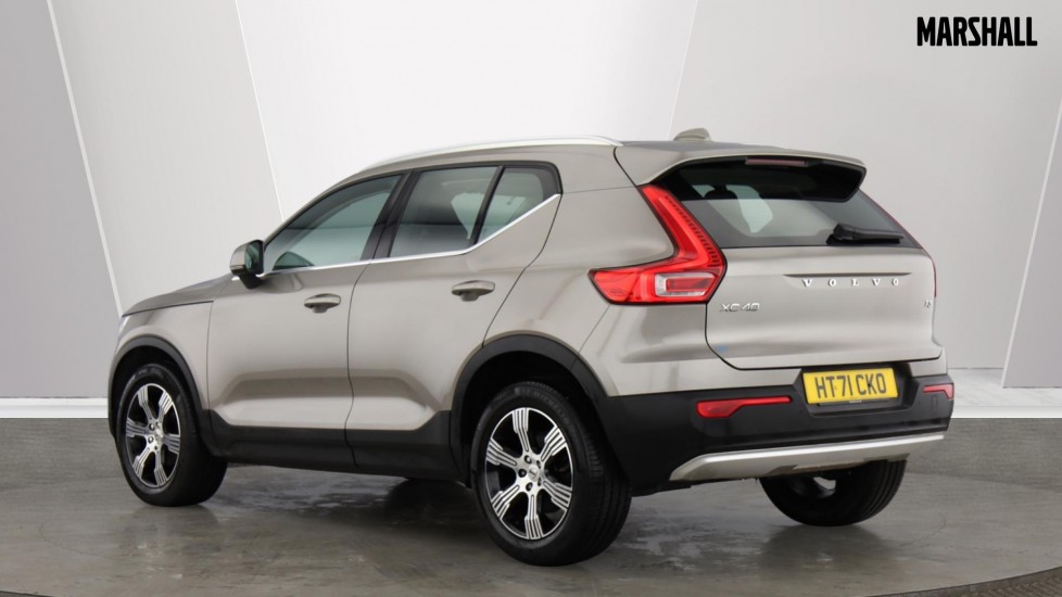 Used Volvo XC40 2021 for sale - 77648139: Photo 3
