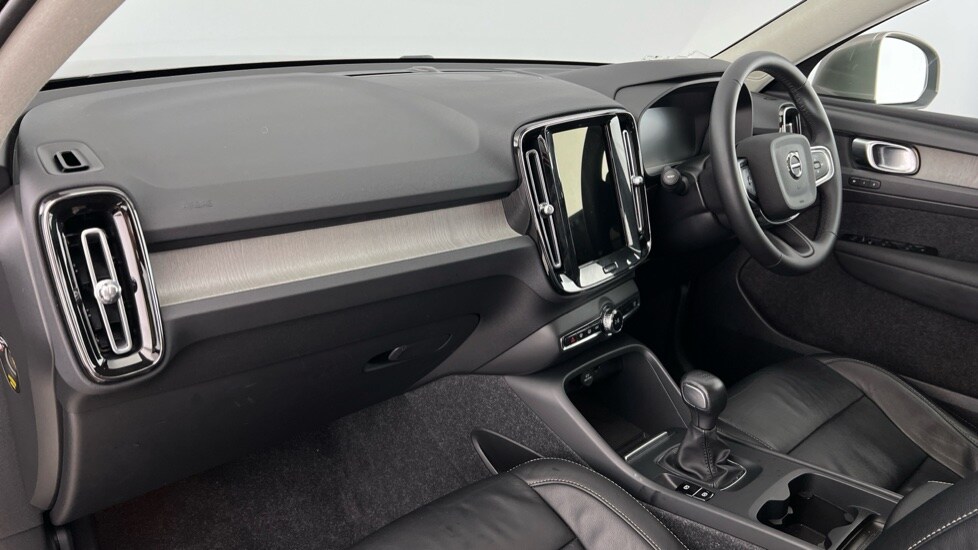 Used Volvo XC40 2021 for sale - 77648139: Photo 6