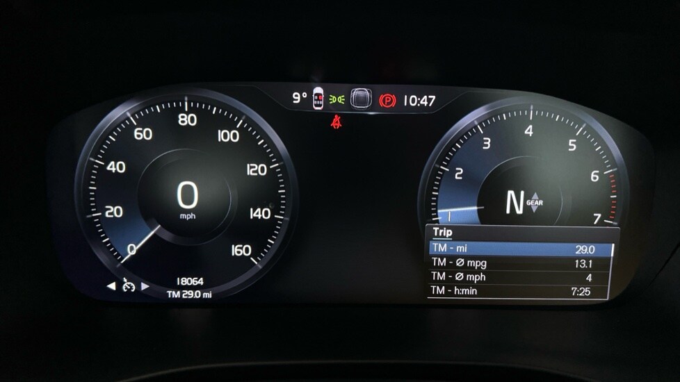 Used Volvo XC40 2021 for sale - 77648139: Photo 9