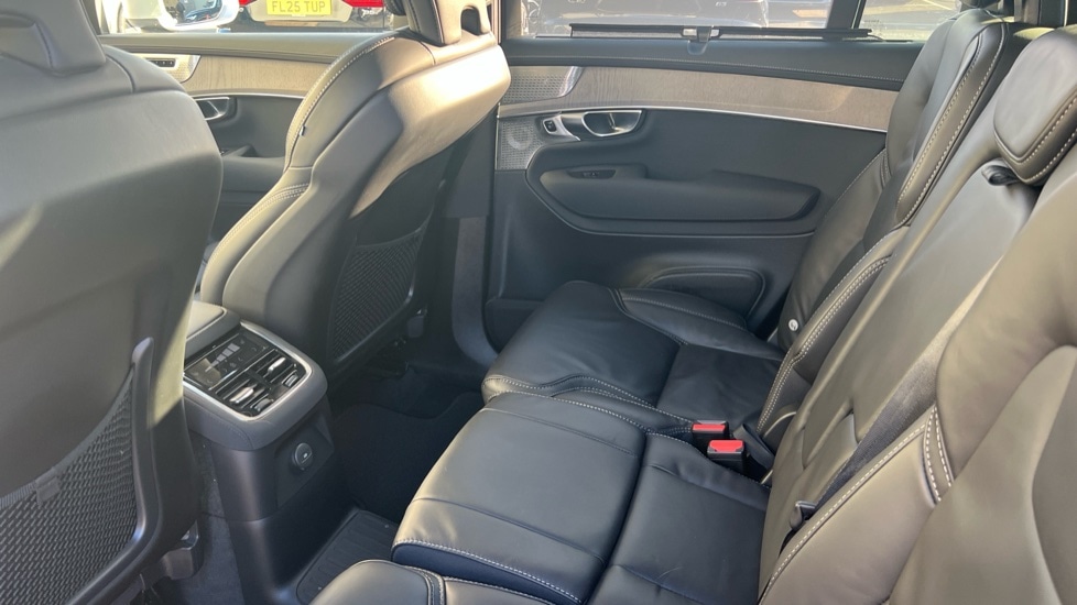 Used Volvo XC90 2025 for sale - 76873310: Photo 10