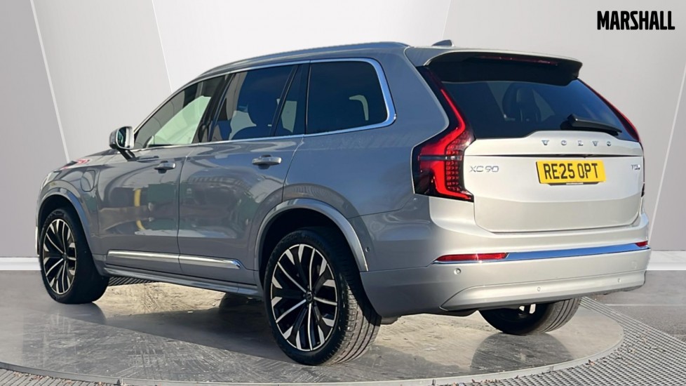 Used Volvo XC90 2025 for sale - 76873310: Photo 2