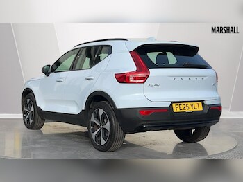Used Volvo XC40 2025 for sale - 76008109: Photo 2