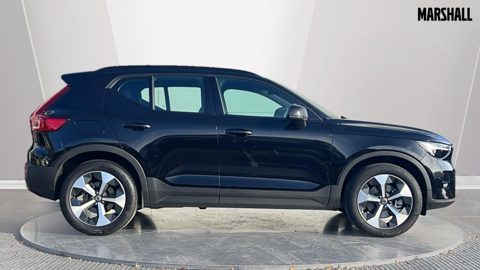 Used Volvo XC40 2025 for sale - 76870111: Photo 3