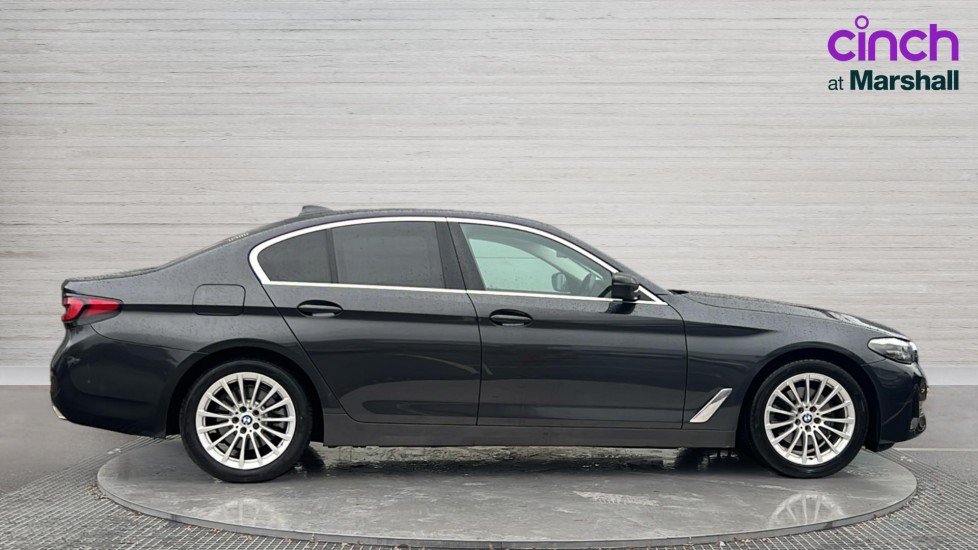 Used BMW 5 Series 2020 for sale - 76872602: Photo 2