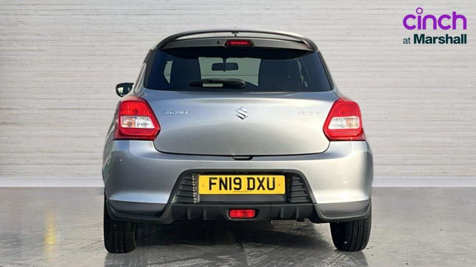 Used Suzuki Swift 2019 for sale - 76875013: Photo 4