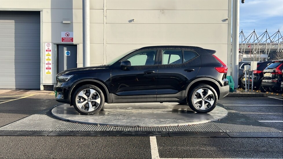 Used Volvo XC40 2025 for sale - 76874425: Photo 8