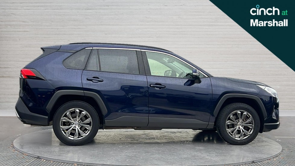 Used Toyota RAV4 2022 for sale - 76458991: Photo 2