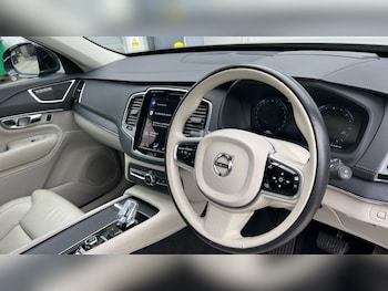 Used Volvo XC90 2020 for sale - 77630776: Photo