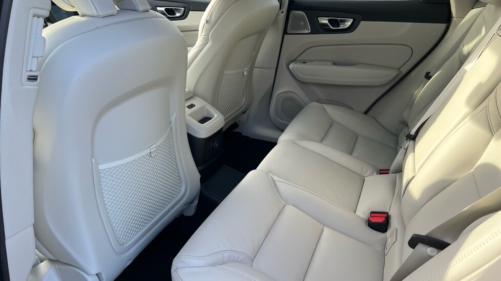 Used Volvo XC60 2025 for sale - 77627474: Photo 10