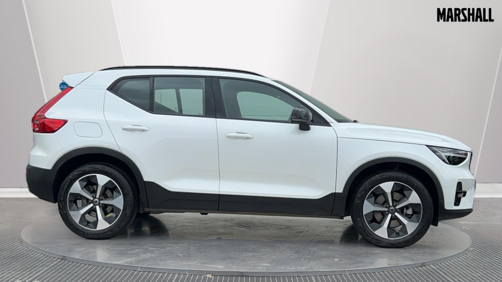 Used Volvo XC40 2025 for sale - 76869114: Photo 3