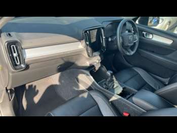 Used Volvo XC40 2021 for sale - 74560985: Photo