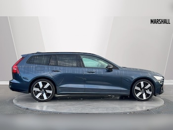 Used Volvo V60 2025 for sale - 76872946: Photo
