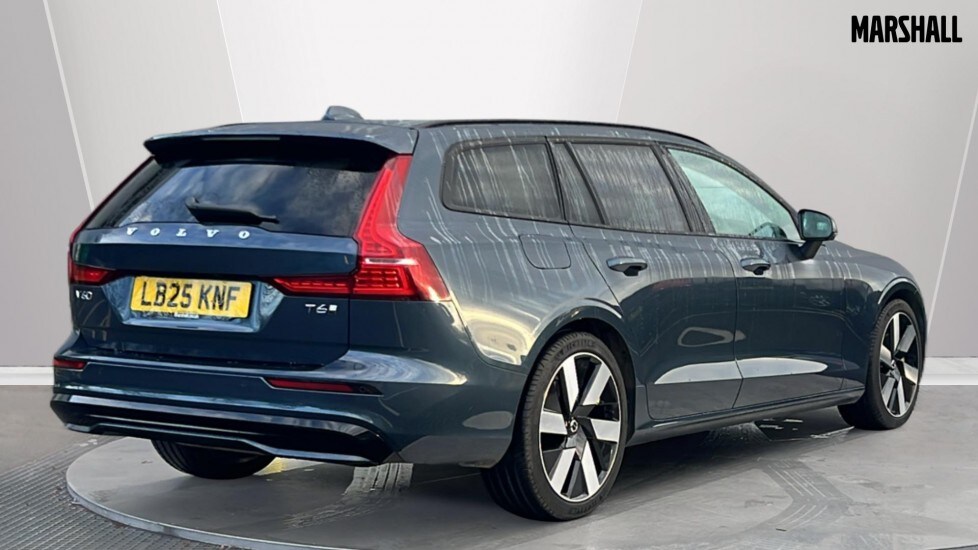 Used Volvo V60 2025 for sale - 76872946: Photo 7