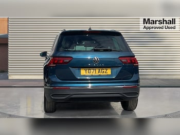 Used Volkswagen Tiguan 2021 for sale - 75481111: Photo