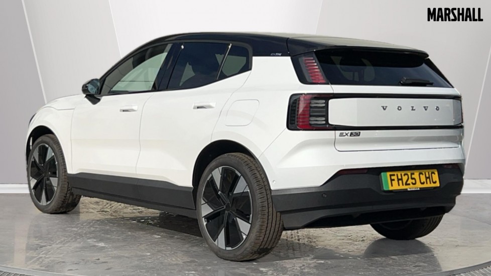 Used Volvo EX30 2025 for sale - 76458881: Photo 2