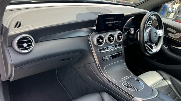 Used Mercedes-Benz GLC 2021 for sale - 75481070: Photo 10
